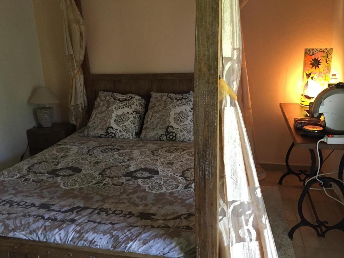 Bed and Breakfast L'Oasis-Les Issambres Exterior foto